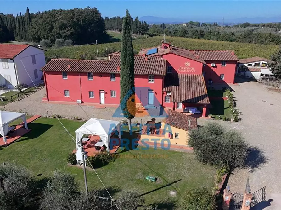 Immagine 2 di Residence in vendita  a Lastra A Signa
