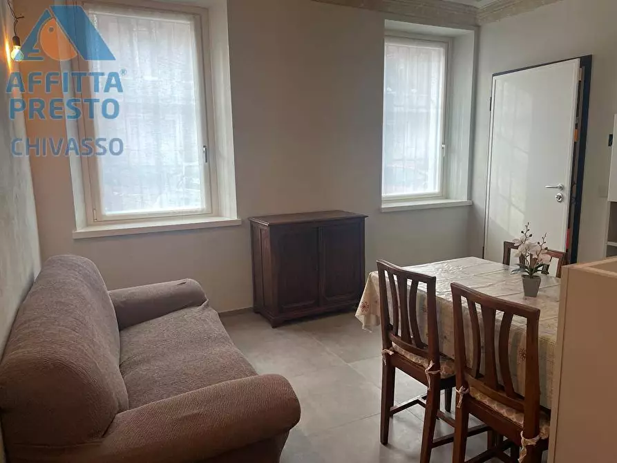 Immagine 1 di Appartamento in affitto  in Via Roma a Chivasso