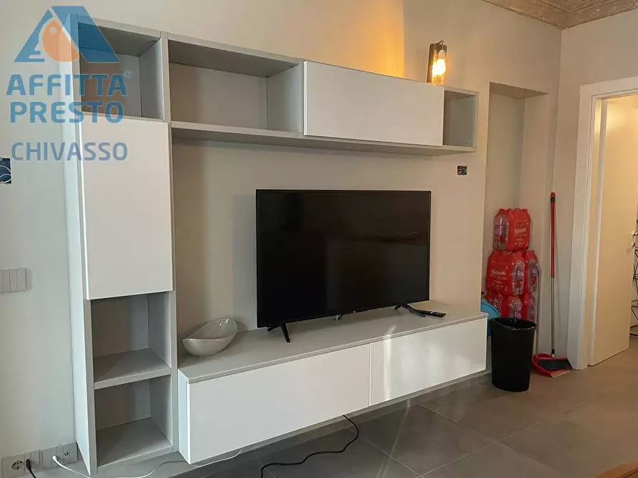 Immagine 4 di Appartamento in affitto  in Via Roma a Chivasso