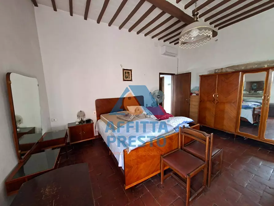 Immagine 12 di Appartamento in vendita  a Capraia E Limite