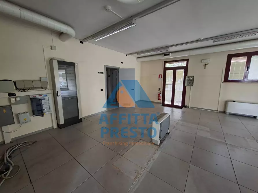 Immagine 2 di Ufficio in affitto  a San Miniato
