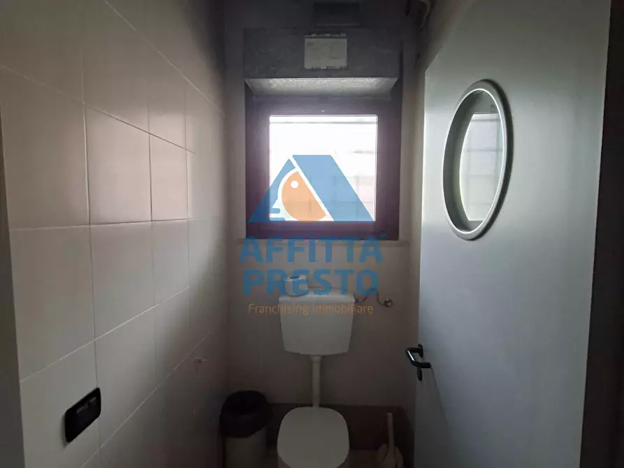 Immagine 5 di Ufficio in affitto  a San Miniato