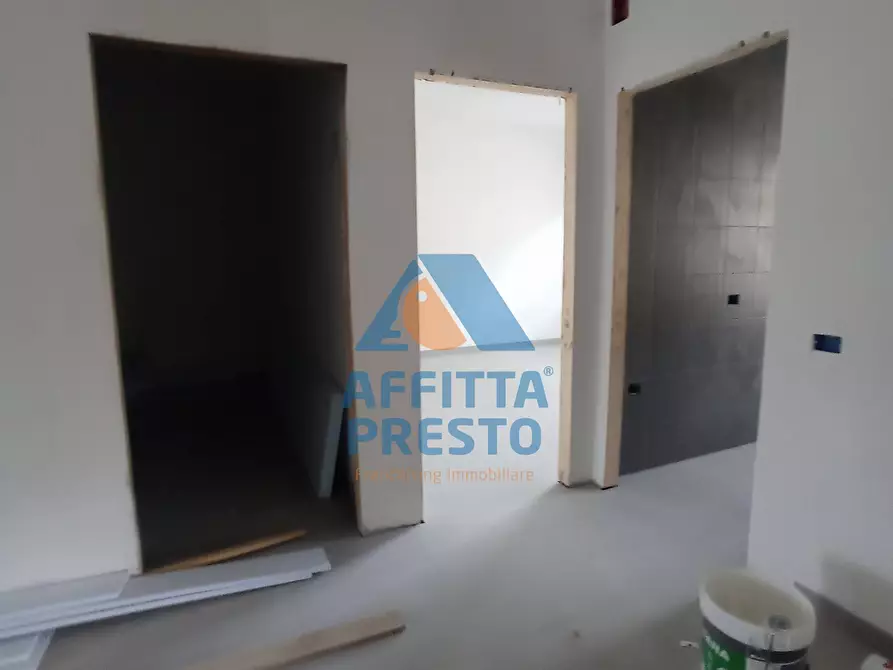 Immagine 9 di Appartamento in affitto  a Vinci