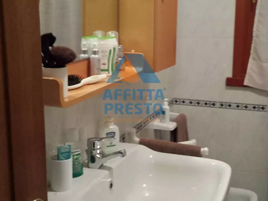 Immagine 5 di Appartamento in affitto  a Empoli