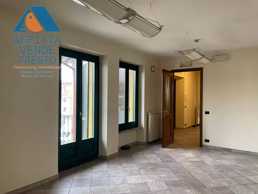 Immagine 12 di Ufficio in vendita  in Via Martiri D'Italia 22 a Caluso