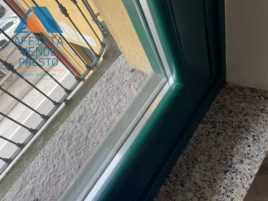 Immagine 19 di Ufficio in vendita  in Via Martiri D'Italia 22 a Caluso