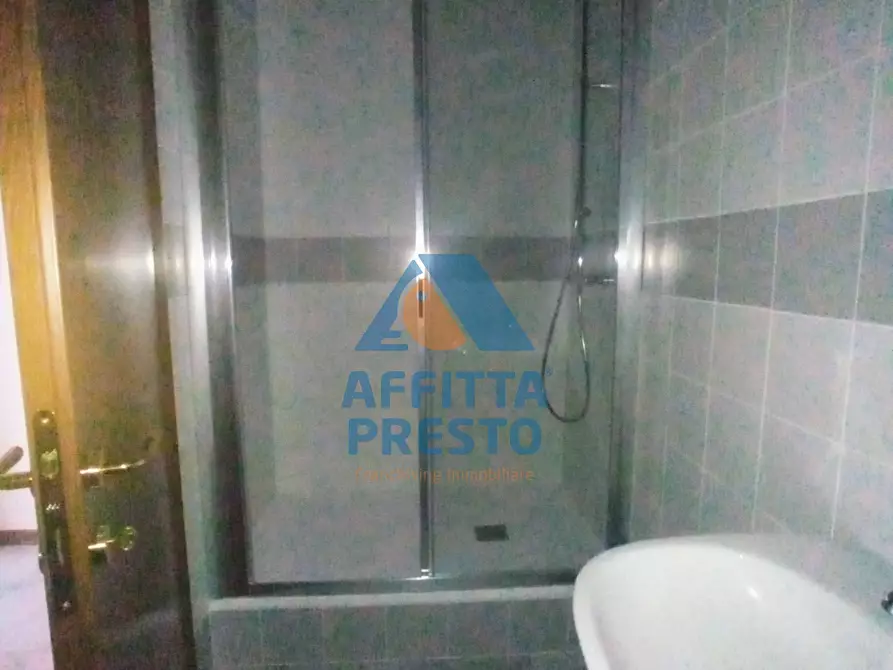 Immagine 32 di Casa semindipendente in affitto  a Empoli