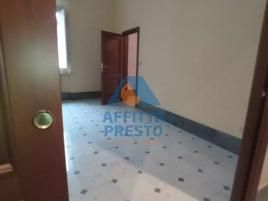 Immagine 45 di Casa semindipendente in affitto  a Empoli