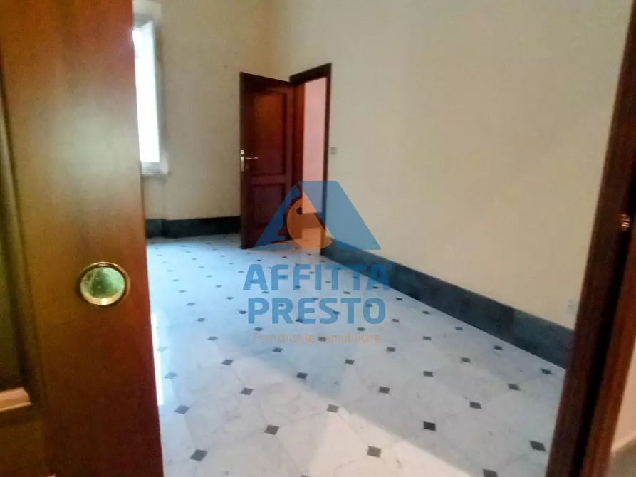 Immagine 46 di Casa semindipendente in affitto  a Empoli