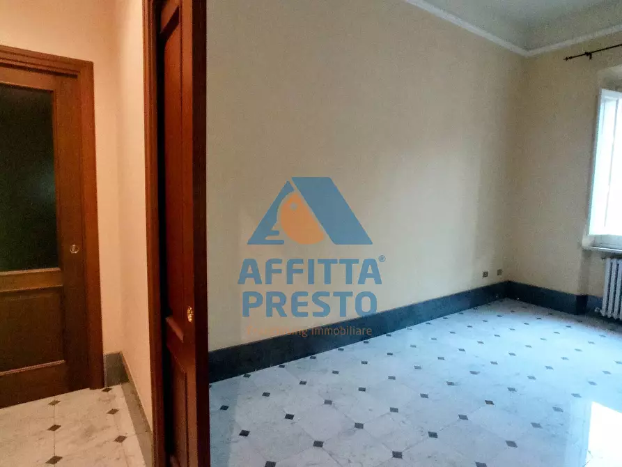 Immagine 49 di Casa semindipendente in affitto  a Empoli
