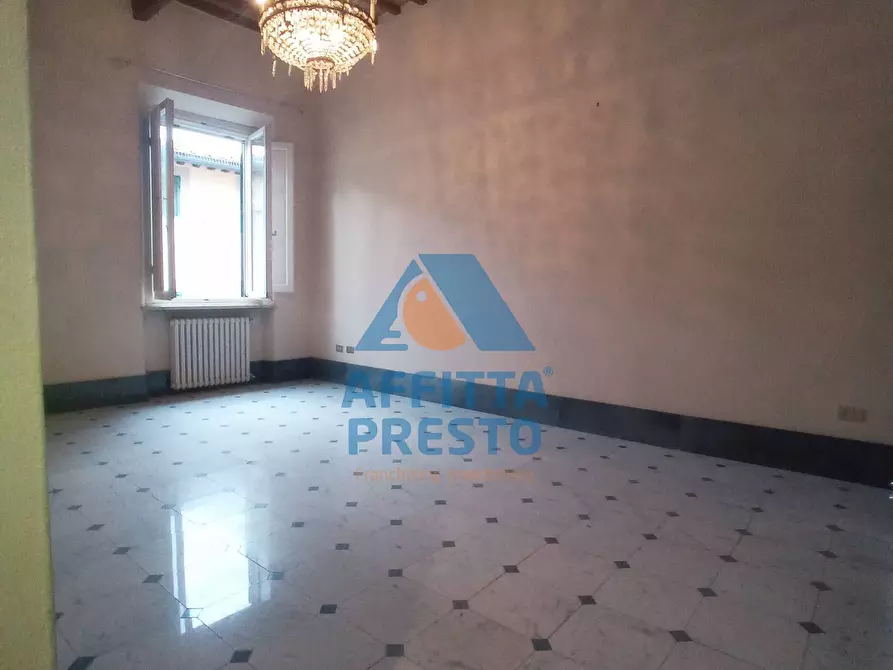 Immagine 51 di Casa semindipendente in affitto  a Empoli