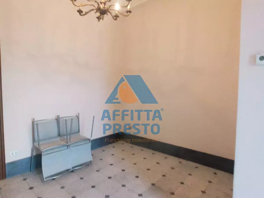 Immagine 58 di Casa semindipendente in affitto  a Empoli