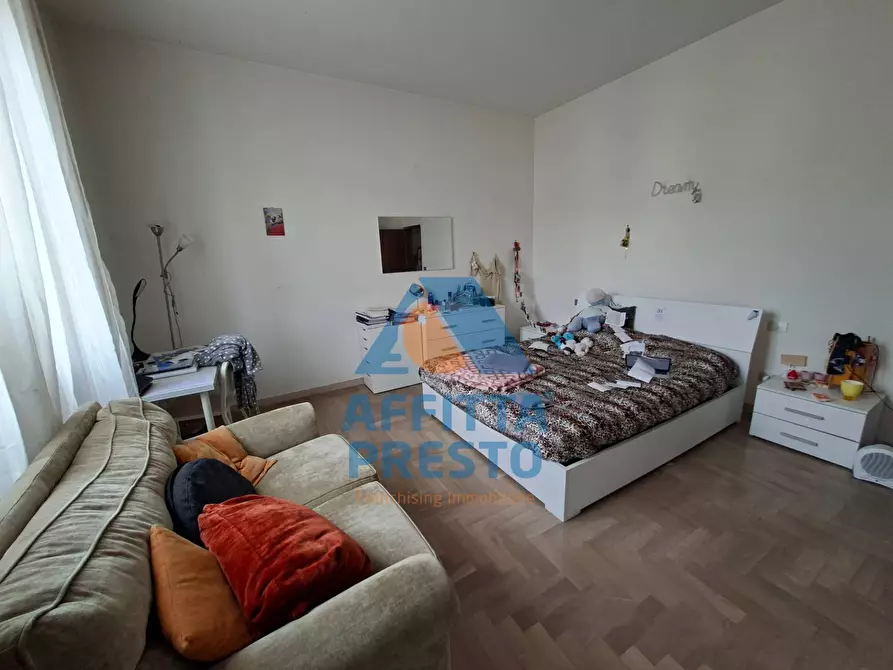 Immagine 1 di Camera in affitto  a Empoli