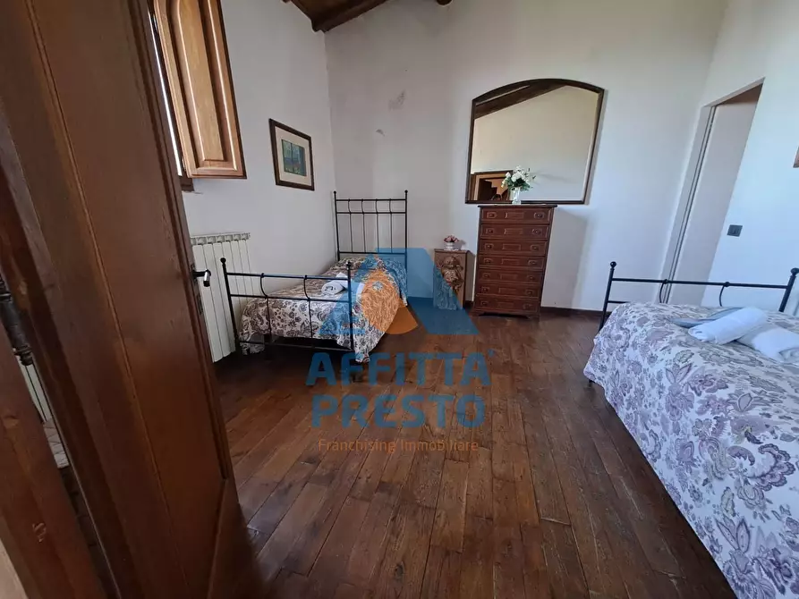 Immagine 10 di Appartamento in affitto  a Capraia E Limite
