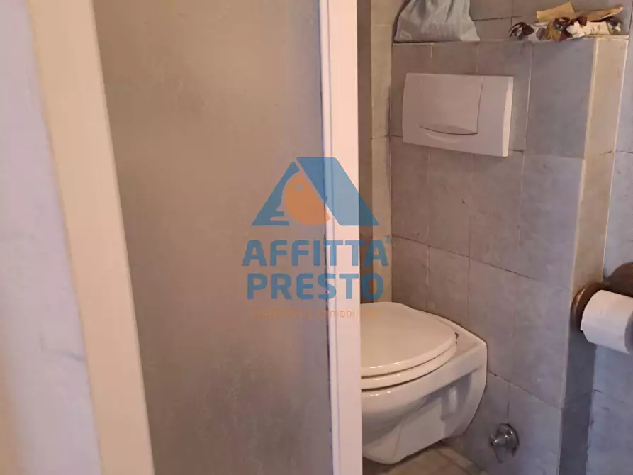 Immagine 16 di Appartamento in affitto  a Capraia E Limite