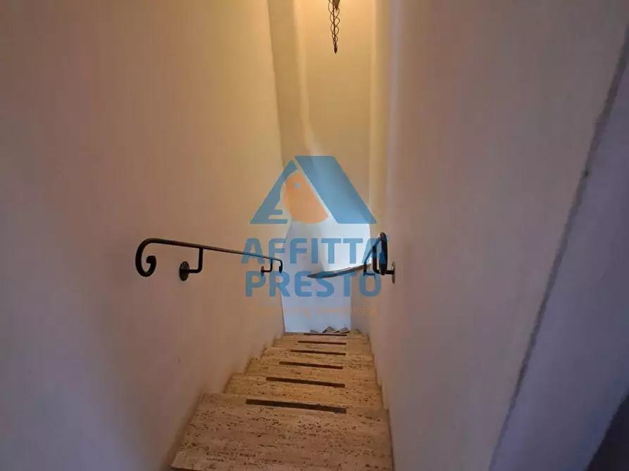 Immagine 21 di Appartamento in affitto  a Capraia E Limite