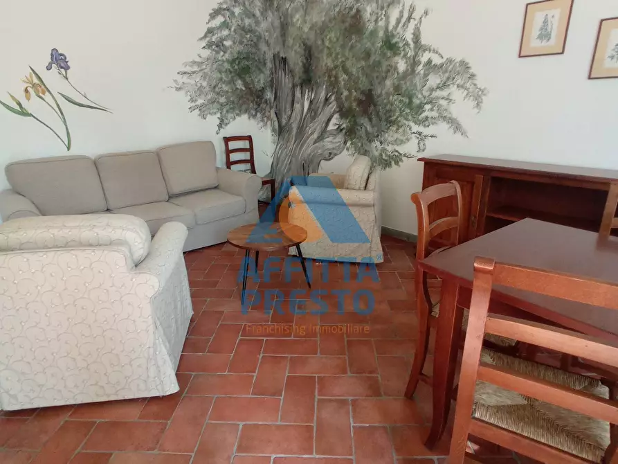 Immagine 1 di Casa semindipendente in affitto  a Lastra A Signa
