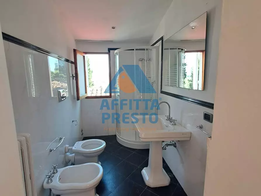 Immagine 22 di Appartamento in affitto  a Empoli