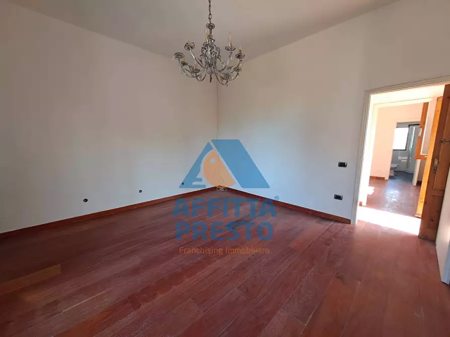 Immagine 26 di Appartamento in affitto  a Empoli