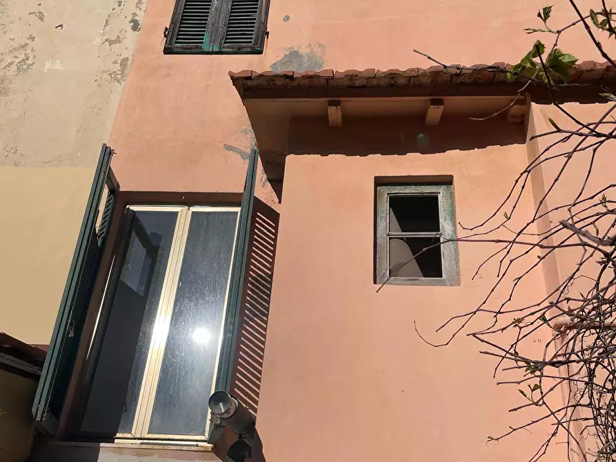 Immagine 15 di Appartamento in vendita  a Rosignano Marittimo