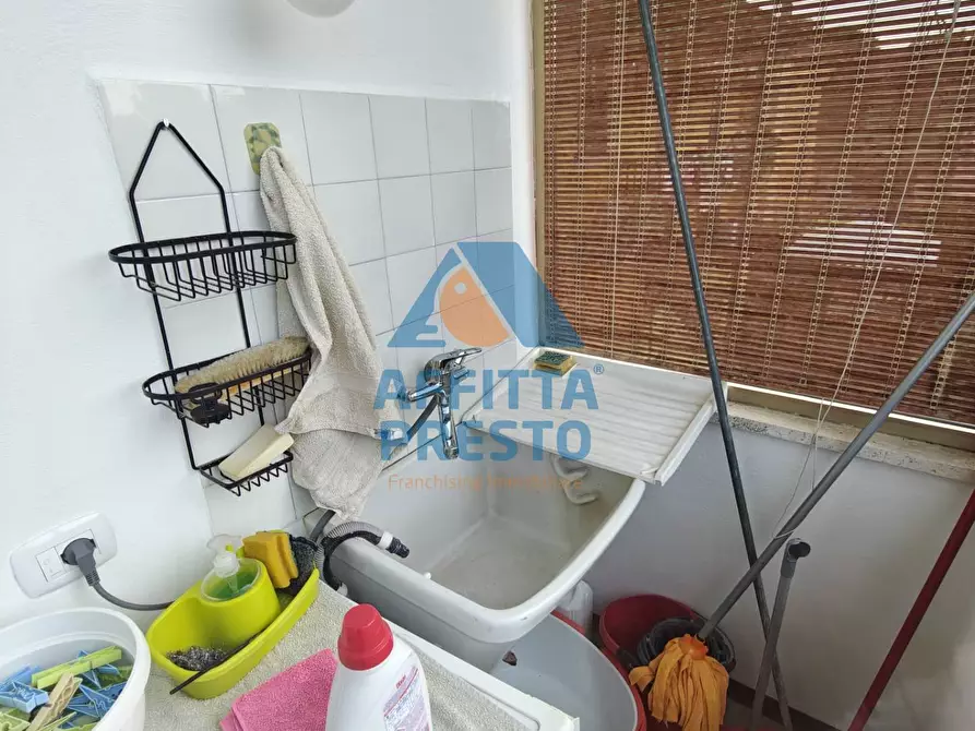 Immagine 10 di Camera in affitto  a Pontedera