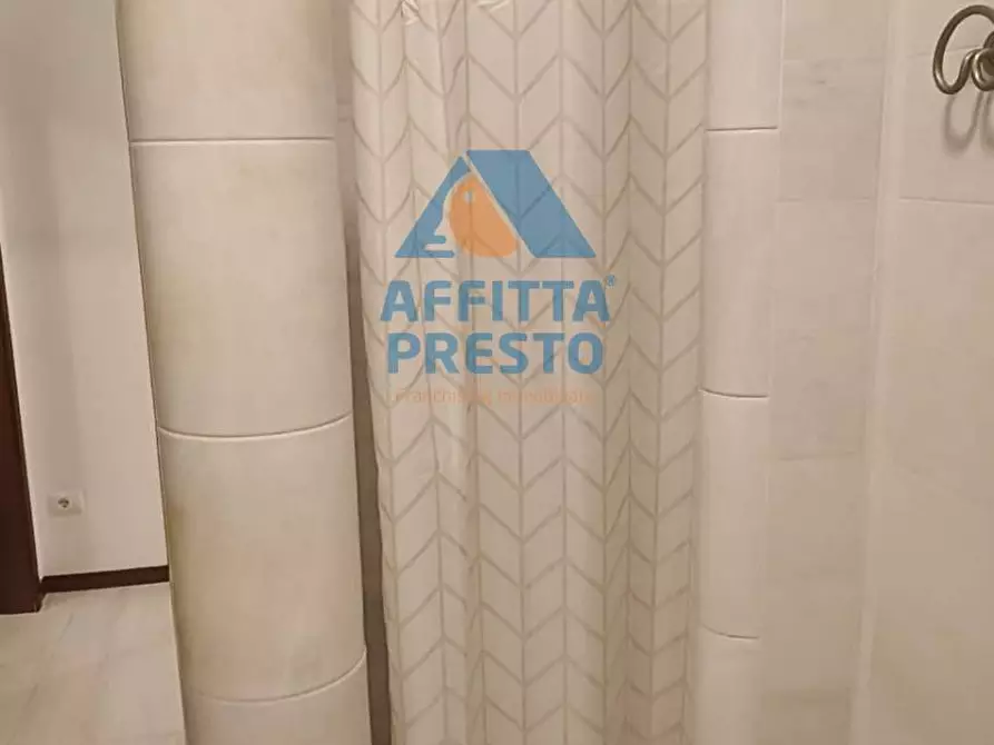 Immagine 21 di Appartamento in affitto  a Empoli