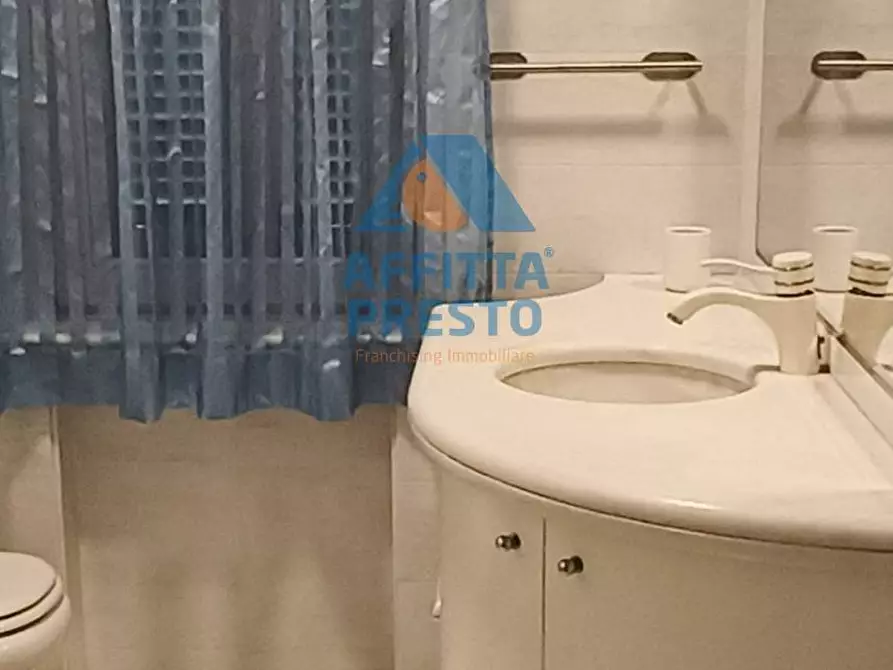 Immagine 22 di Appartamento in affitto  a Empoli