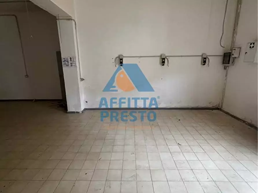 Immagine 5 di Laboratorio in affitto  a Fucecchio
