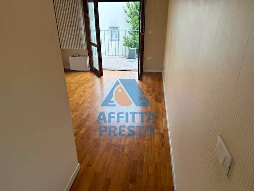 Immagine 5 di Appartamento in affitto  a Empoli
