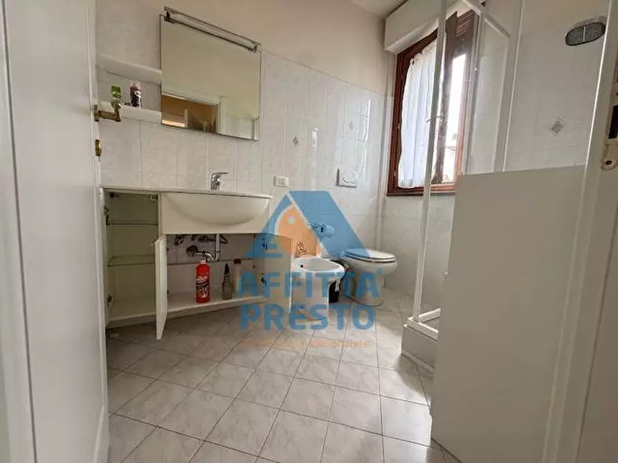 Immagine 14 di Appartamento in affitto  a Empoli