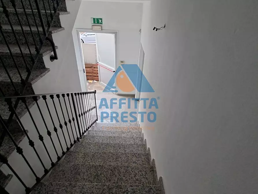 Immagine 3 di Laboratorio in affitto  a Santa Croce Sull'arno