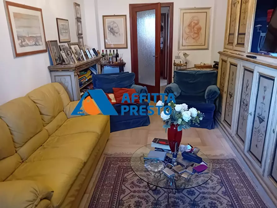 Immagine 11 di Appartamento in affitto  a Firenze