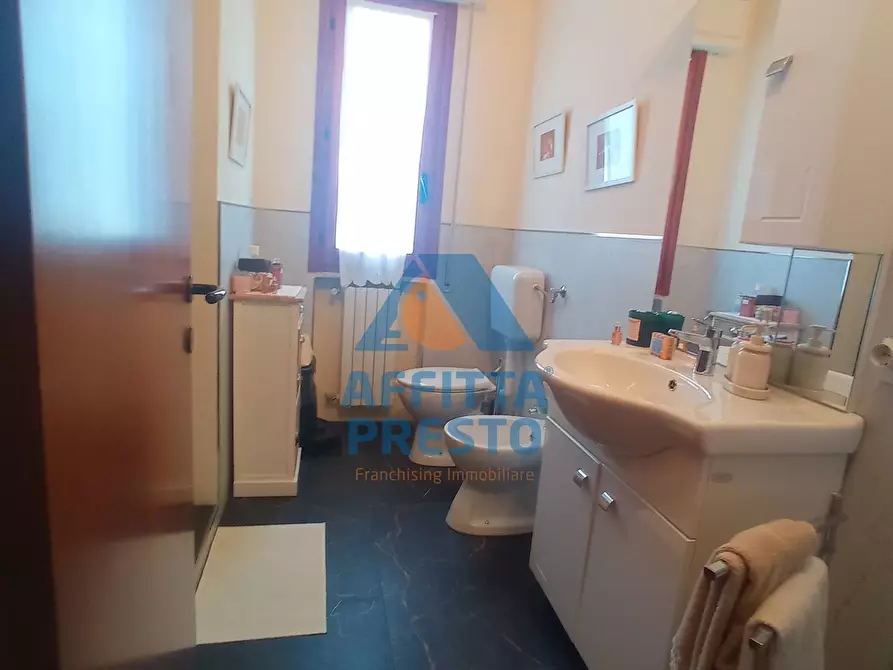 Immagine 6 di Appartamento in affitto  a Vinci
