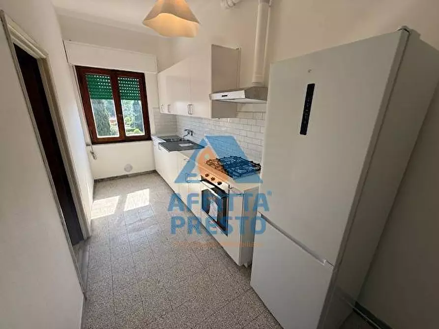 Immagine 3 di Camera in affitto  a Empoli