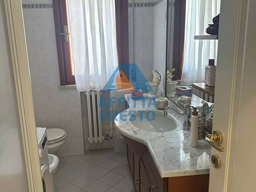 Immagine 12 di Casa indipendente in affitto  a Vinci