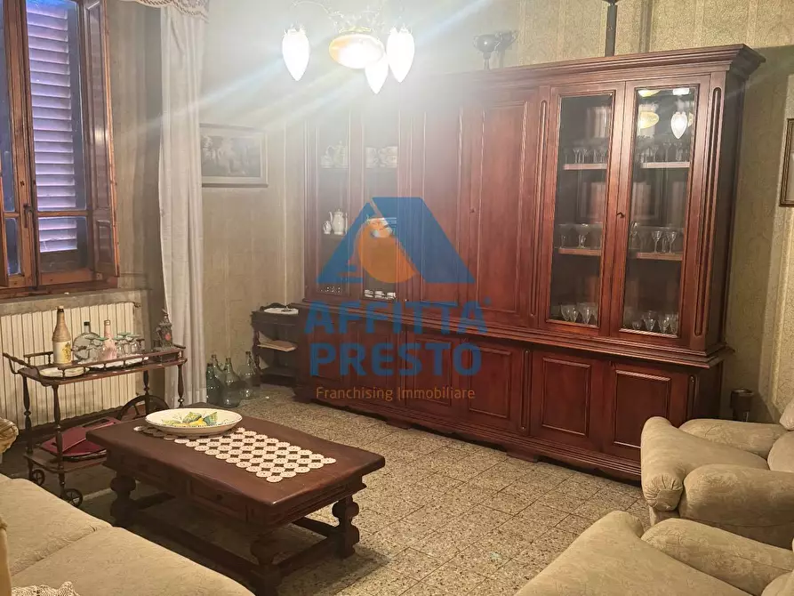 Immagine 2 di Casa semindipendente in vendita  a Lamporecchio
