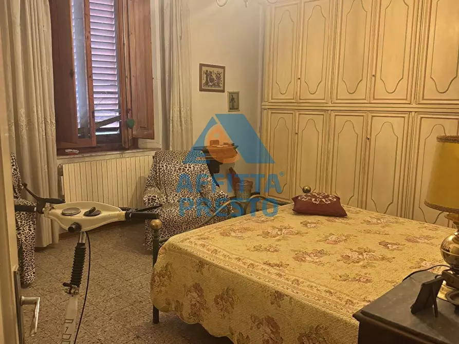 Immagine 7 di Casa semindipendente in vendita  a Lamporecchio