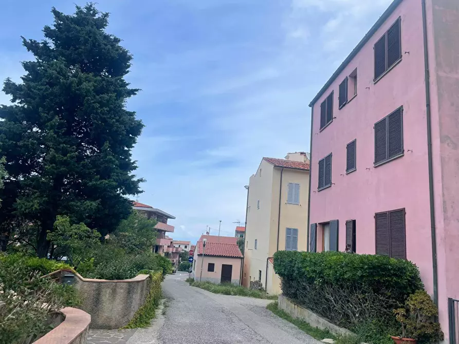 Immagine 1 di Appartamento in vendita  a Marciana Marina