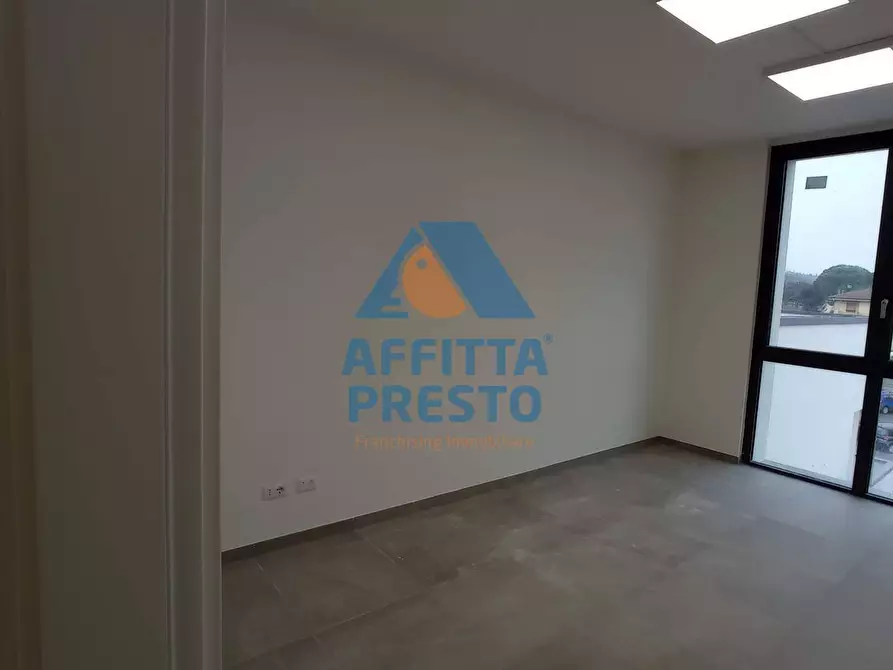 Immagine 1 di Ufficio in affitto  a San Miniato