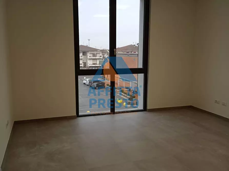 Immagine 7 di Ufficio in affitto  a San Miniato