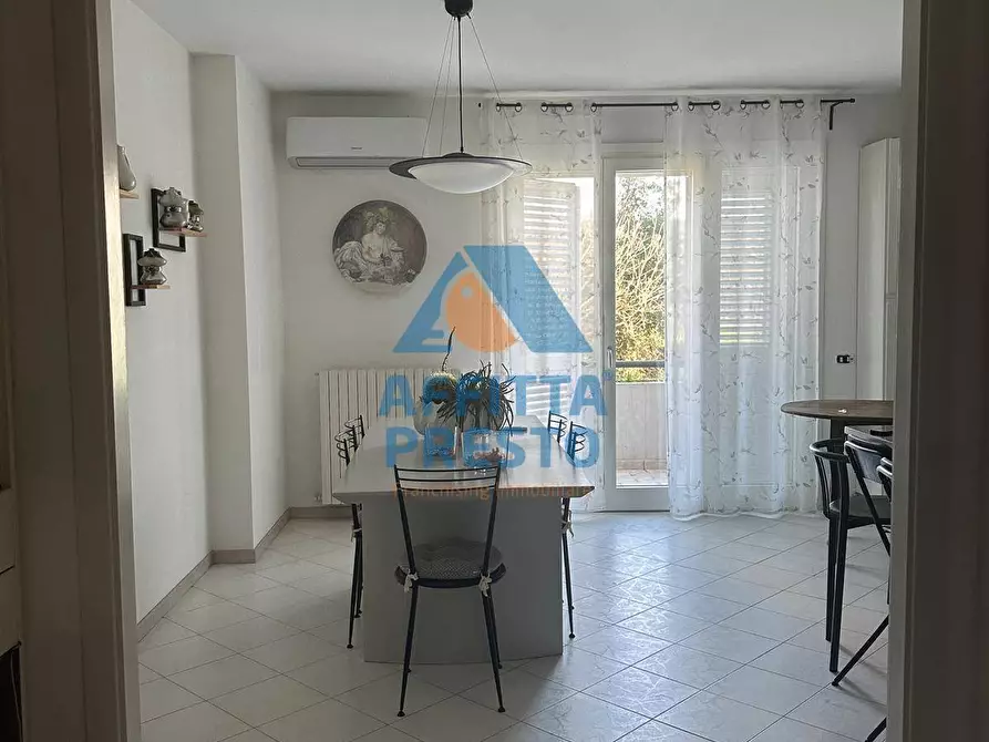 Immagine 5 di Casa semindipendente in vendita  a Capraia E Limite