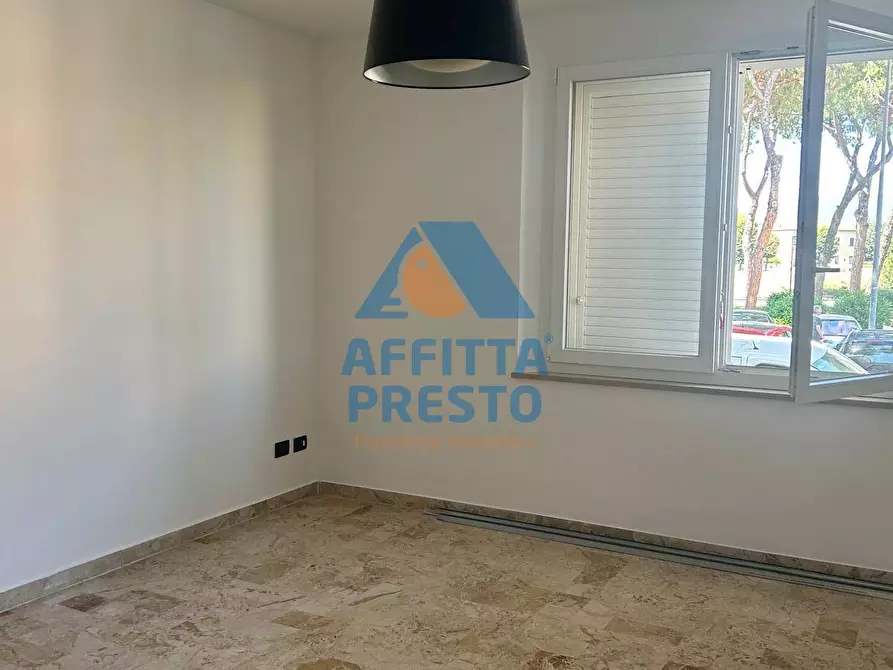 Immagine 5 di Ufficio in affitto  a Empoli