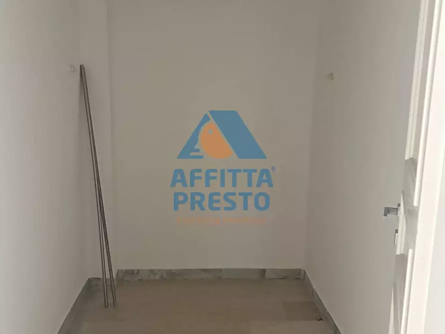 Immagine 8 di Ufficio in affitto  a Empoli