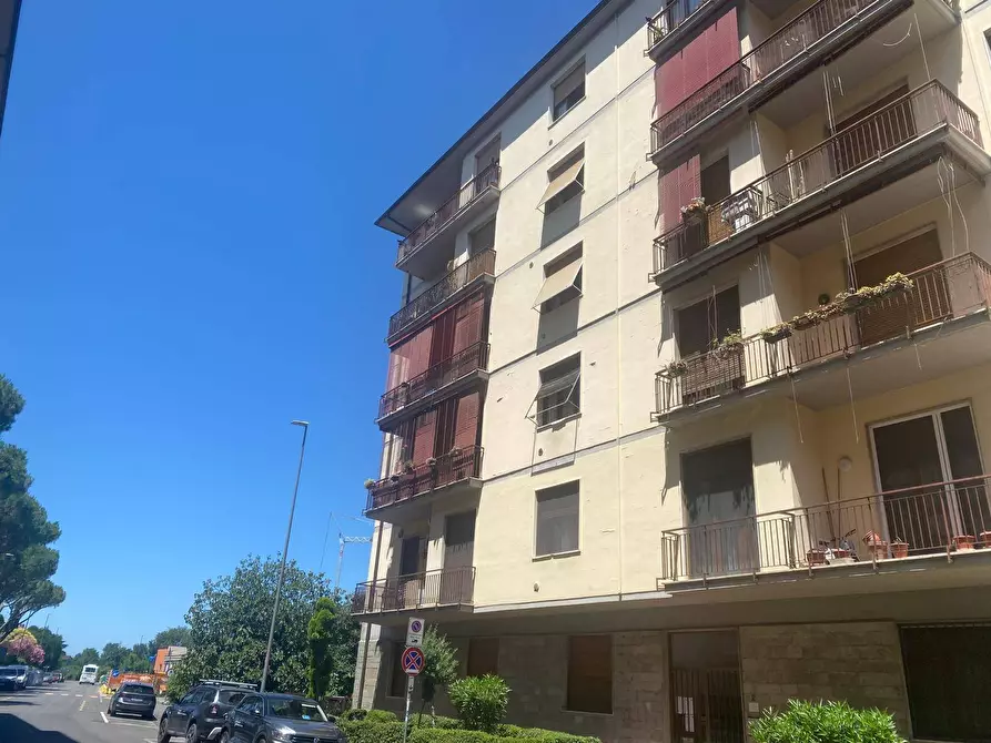 Immagine 5 di Appartamento in vendita  a Scandicci
