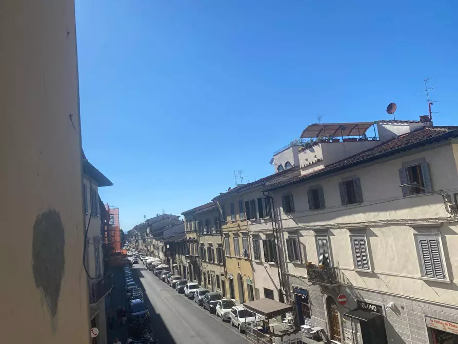 Immagine 1 di Appartamento in vendita  a Firenze