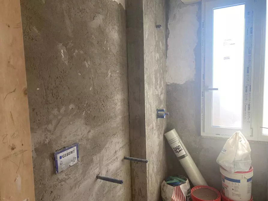 Immagine 12 di Appartamento in vendita  a Firenze