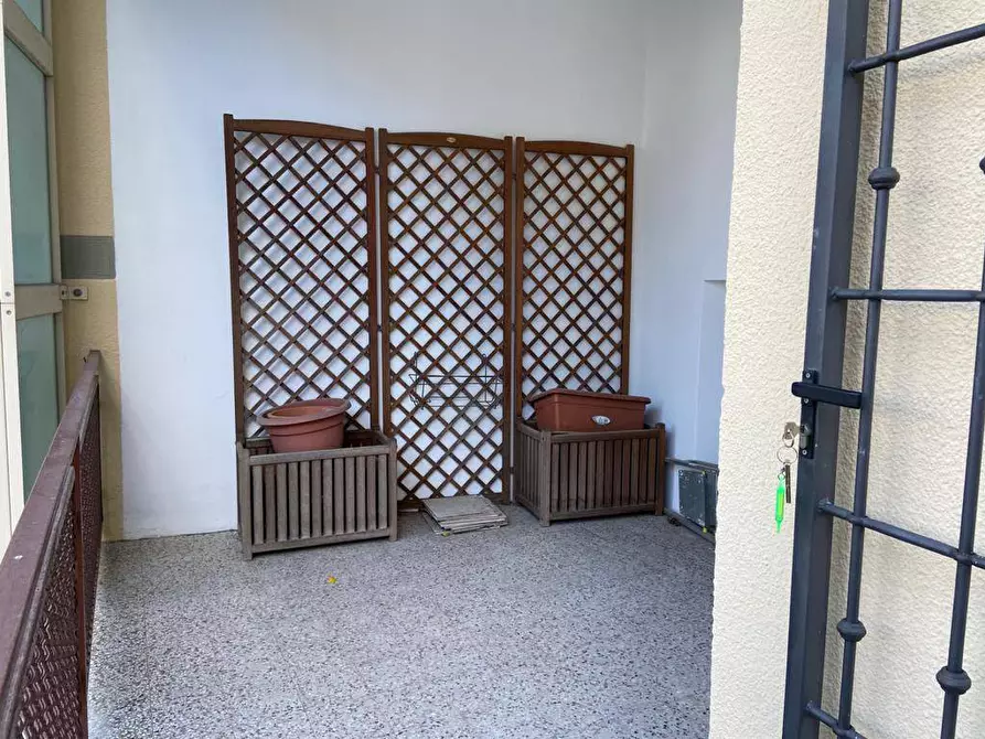 Immagine 17 di Appartamento in vendita  a Firenze