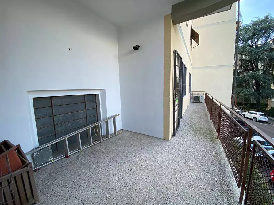Immagine 15 di Appartamento in vendita  a Firenze