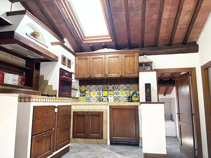 Immagine 15 di Villetta a schiera in vendita  a Scandicci