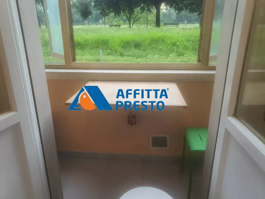 Immagine 10 di Camera in affitto  a Firenze